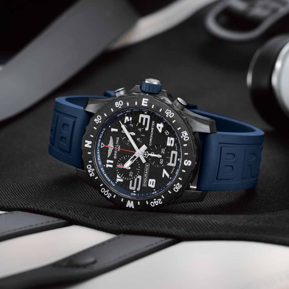 breitling endurance pro 1000x1000