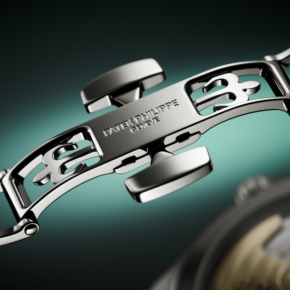 Patek Twenty4 1000x1000 8