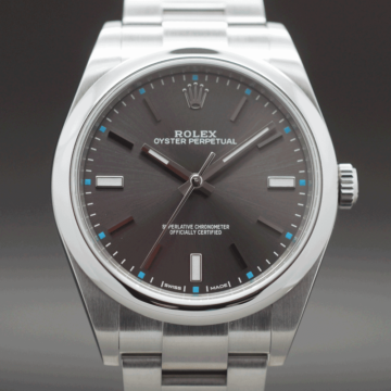ROLEX OYSTER PERPETUAL 39 114300 UH.682753