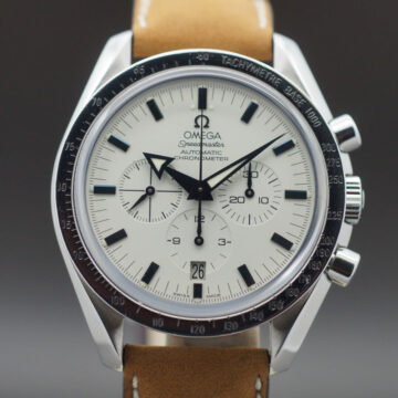 OMEGA SPEEDMASTER BROAD AROOW 3851.20.12 UH.711297