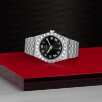 Tudor_M284000003_2