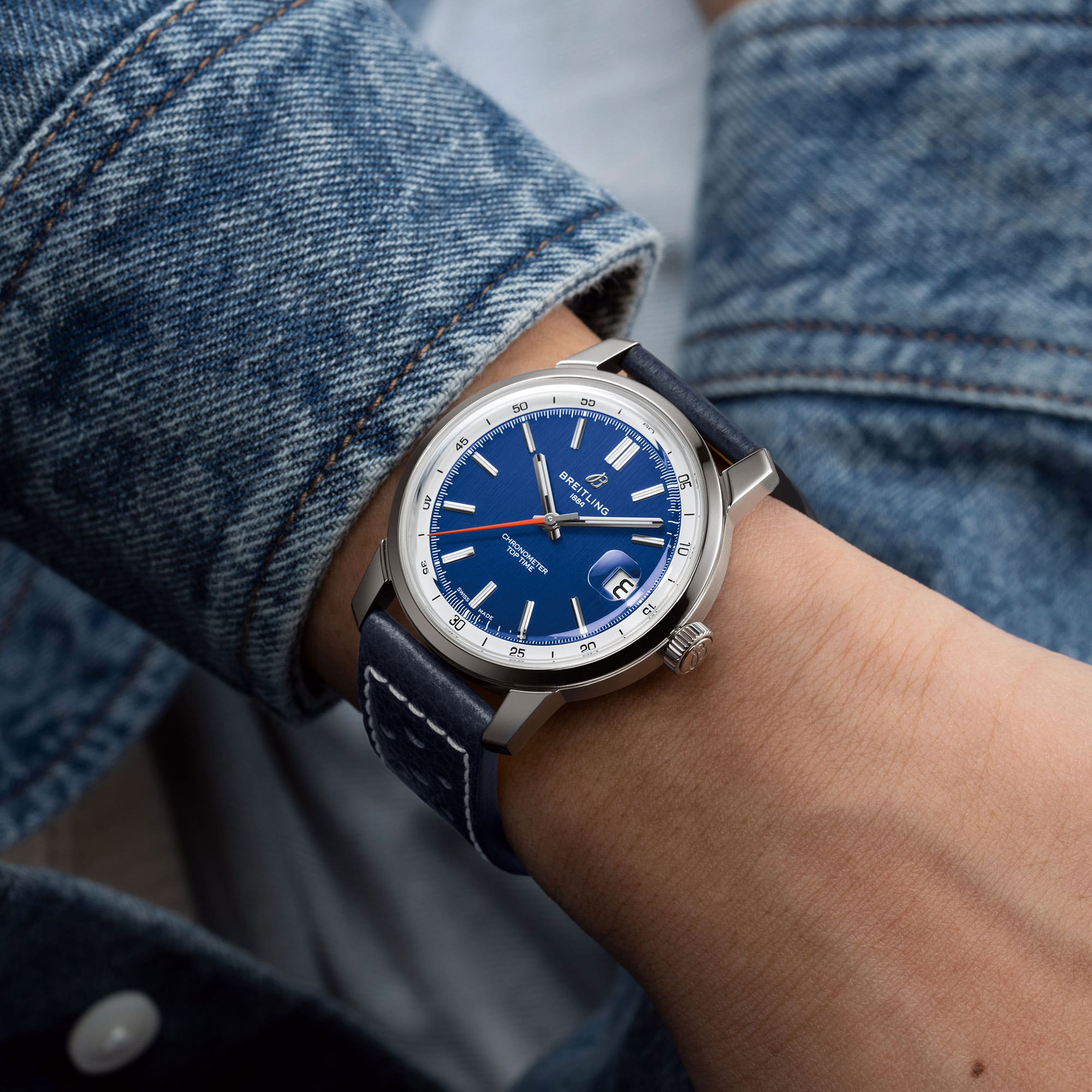 Breitling_AB3113A71C1X1_4