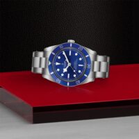 Tudor_M79000B_0001_3