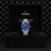 Tudor_M79000B_0001_4