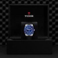 Tudor_M79000B_0002_4
