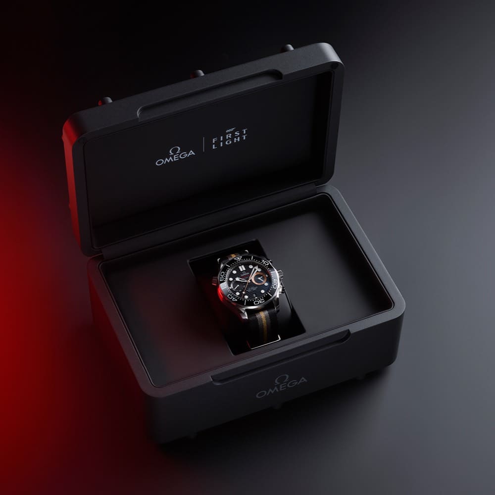 OMEGA 2026 Seamaster Diver 300M Chronograph 007 First Light 210.32.44.51.01.002 Ecrin Open 16 9